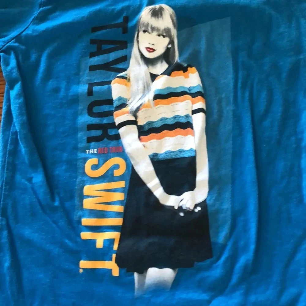 Tyler Swift The Red Tour Band Tee Shirt